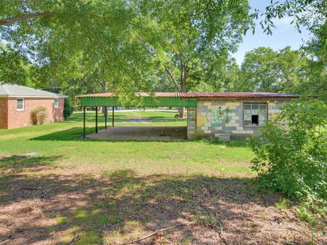 520 Standing Springs Road