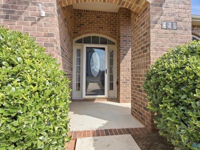 520 Summer Cove Circle NW