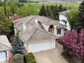 520 Pardee Bay, Edmonton, AB, T5T 5Y9 house for sale | Listing ID E4492 | Royal LePage