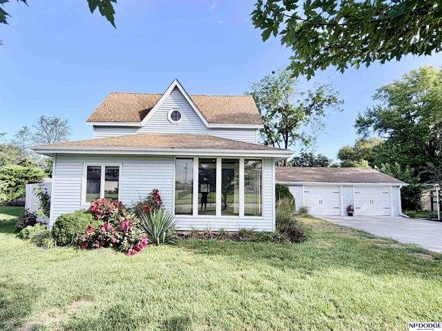 520 W 8th St, North Bend, NE 68649