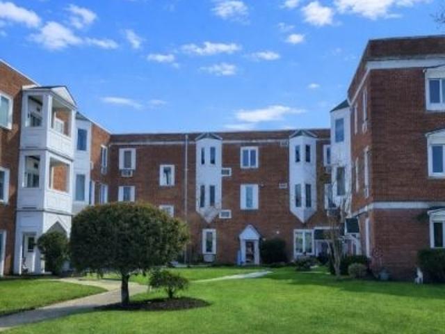 520 Turnpike C Unit 107, Pequannock Twp. Us, nj