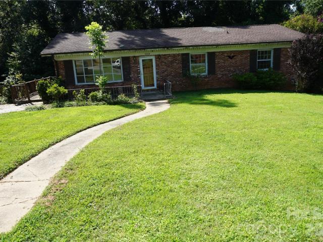 5214 Northview Drive