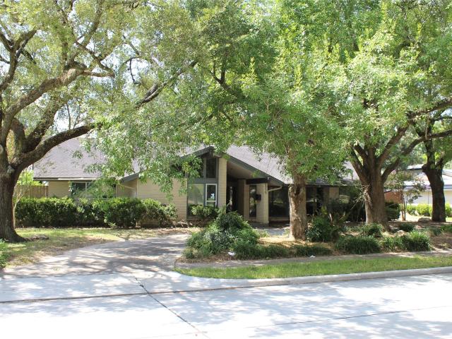 5215 S Braeswood Boulevard