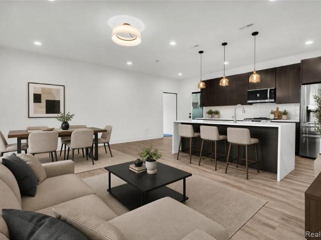 5216 Avery Street # 9