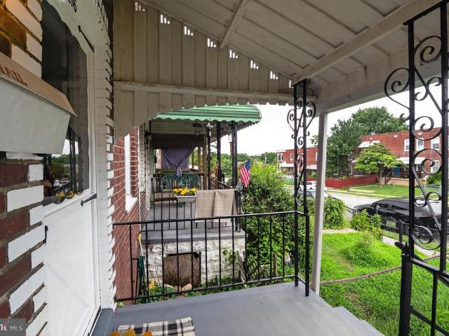 5216 Patrick Henry