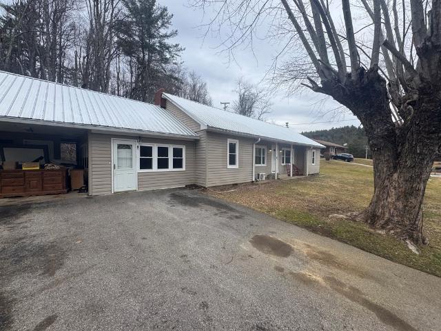 5216 Peaks Mountain Road