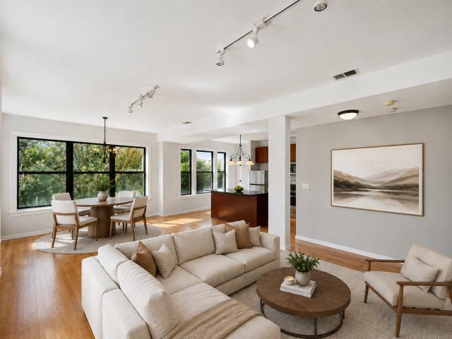 5219 S Drexel Avenue # 3