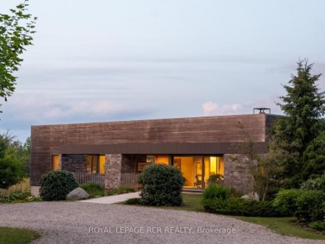 5211 Tenth Line, Erin, ON, N0B 1T0 Luxury House for sale | Listing ID X12355 | Royal LePage Carriage Trade Luxury Properties