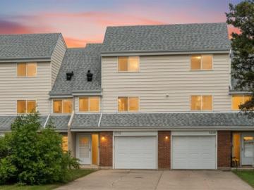 5212 Avenue, Edmonton, AB, T5A 3L6 townhouse for sale | Listing ID E4494 | Royal LePage