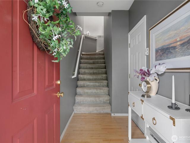 5213 th Lane SE
