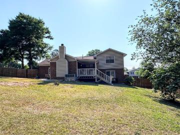 5213 Woodridge Drive