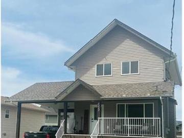 5213 40 St Ne Street, Chetwynd, BC, V0C 1J0 house for sale | Listing ID 10369 | Royal LePage