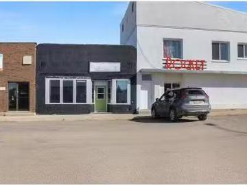 Viking, Alberta - Parking, Cellar