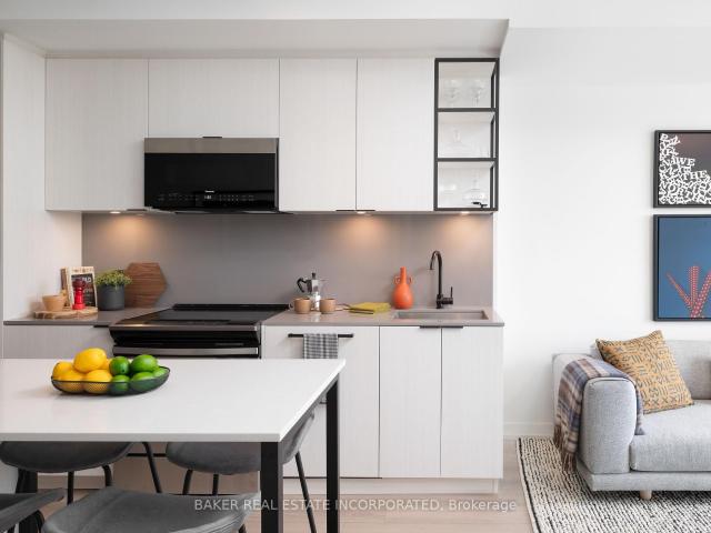 521 740 Dupont Street in Toronto: Dovercourt Wallace Emerson Junction Condo Apartment for lease Toronto W02: MLS®# W13692548