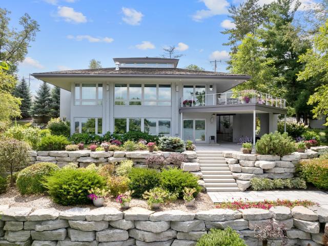 521 Canyon Circle