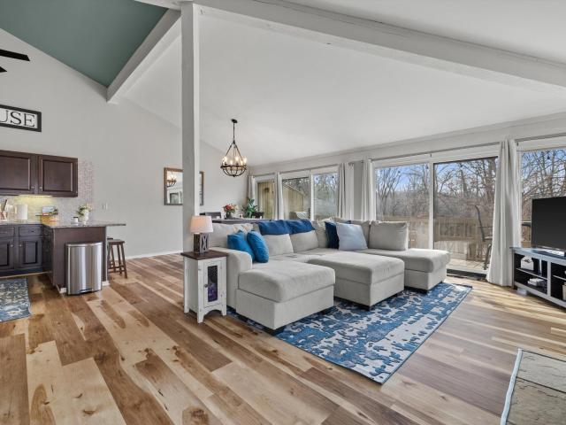 521 Bristol Oak Ct, Unit A