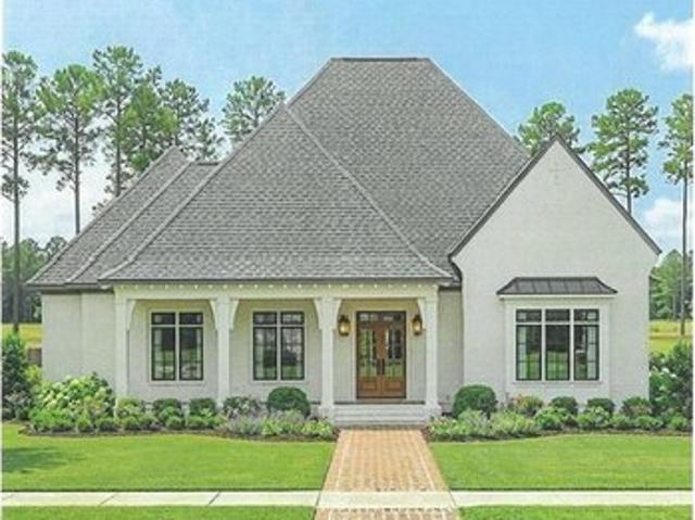 521 Gallimore Ln, Fairhope, AL 36532