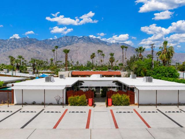 521 Desert Way