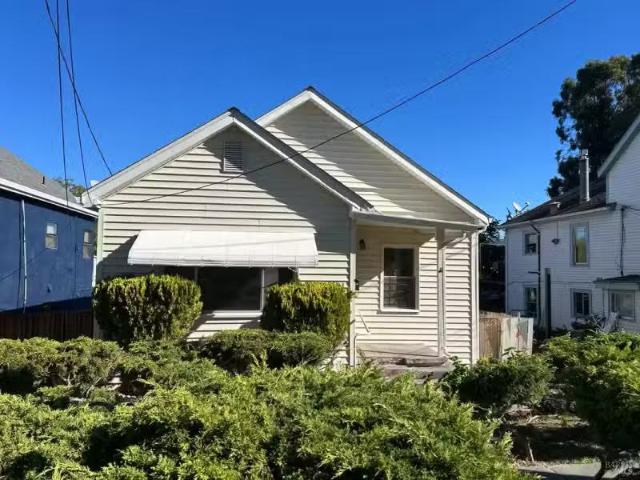 521 E G ST, BENICIA, CA 94510