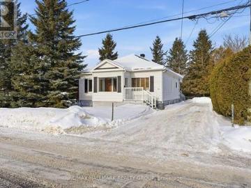 521 Nelson Street W, Hawkesbury, ON, K6A 2K3 house for sale | Listing ID X12726 | Royal LePage