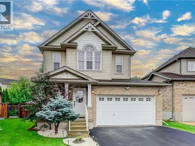 521 Snowdrop Court, Kitchener, ON, N2E 4G4 house for sale | Listing ID 40852 | Royal LePage