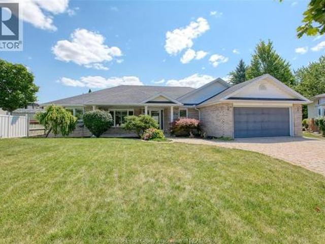 521 Royal Ridge Crescent, Amherstburg, ON, N9V 3W4 house for sale | Listing ID 26018 | Royal LePage