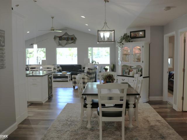 521 W River Court