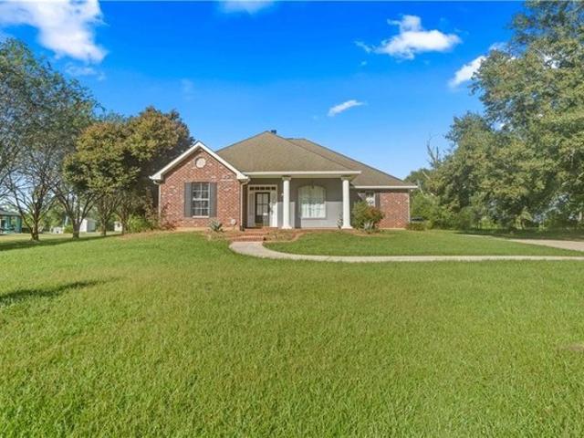52245 Ditta Dr, Loranger, LA 70446