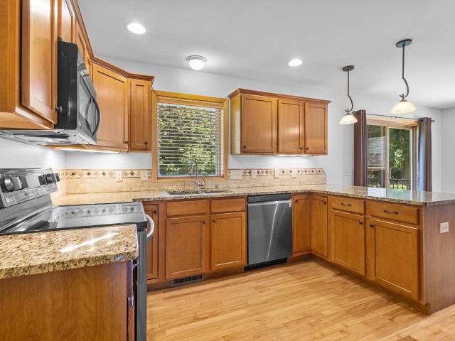 5224 Nannyberry Drive