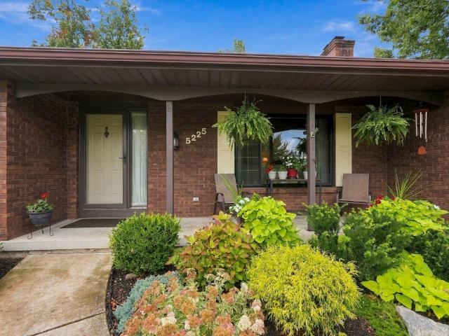 5225 Bedrock Court