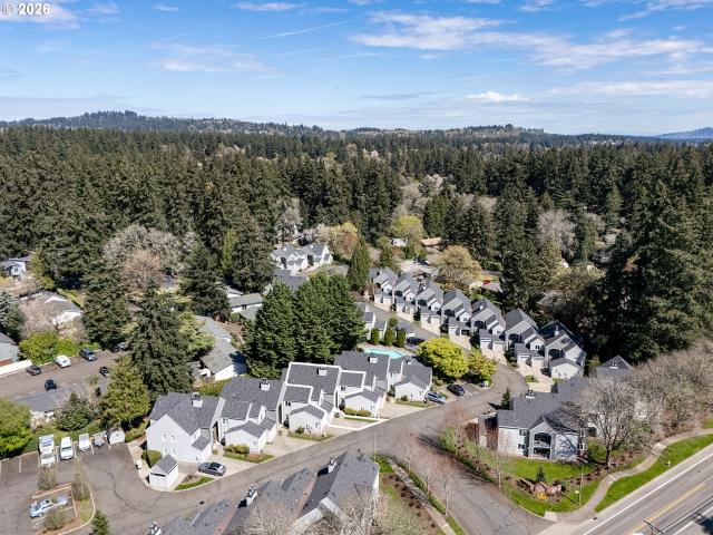 5225 Jean Rd, Unit 205, Lake Oswego, OR 97035 | MLS #684629
