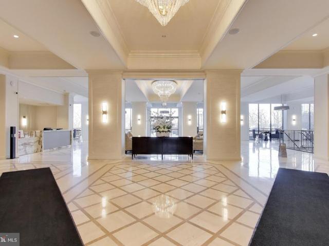 5225 Pooks Hill Road # 1319S