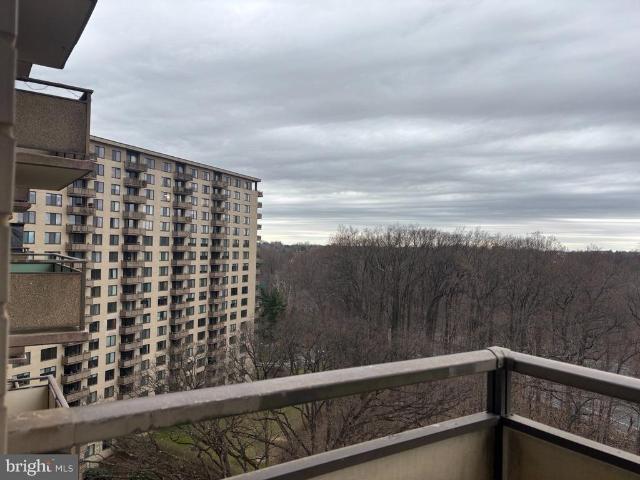 5225 Pooks Hill Road # 1326 NORTH