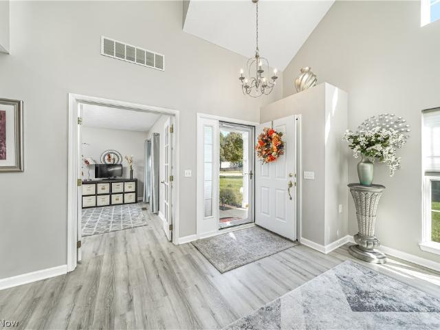 5228 Bridgewater Lane