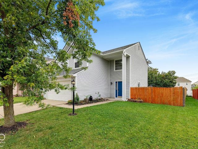 5228 Waterton Lakes Drive