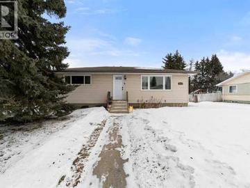 Viking, Alberta - Garden, Parking, Cellar