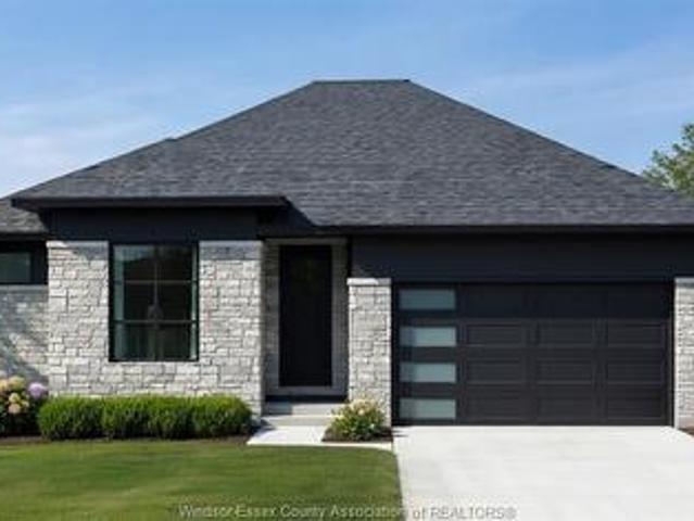 5229 Aiden Avenue, Tecumseh, ON, N0R 1K0 house for sale | Listing ID 26020 | Royal LePage