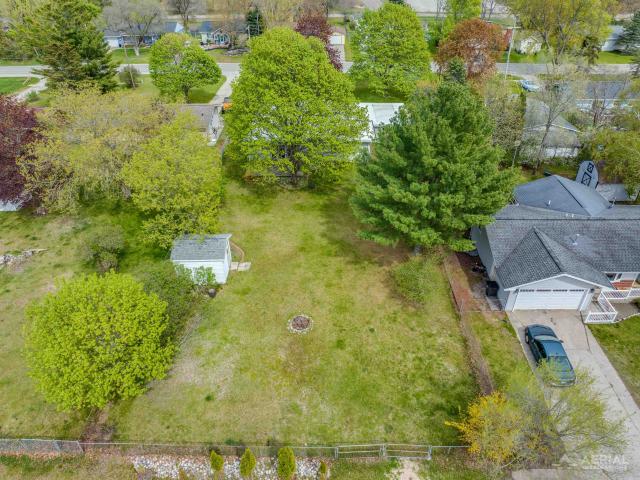 5229 Cedar Lake Road