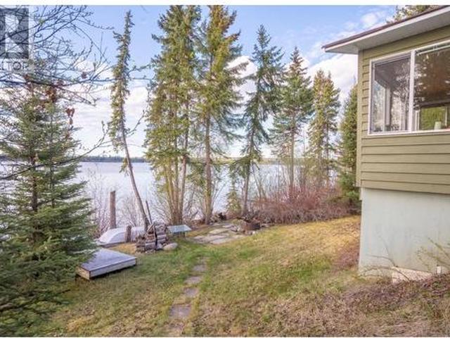 52200 Lloyd Drive, Cluculz Lake, BC, V0J 3A3 house for sale | Listing ID R3156 | Royal LePage