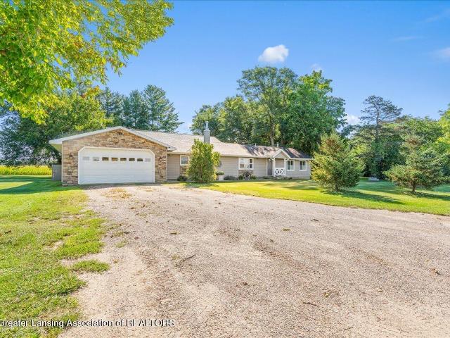 5220 N Saint Clair Road