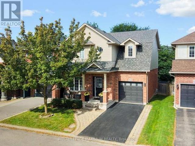 5221 Garland Crescent, Burlington, ON, L7L 7K9 house for sale | Listing ID W13790 | Royal LePage