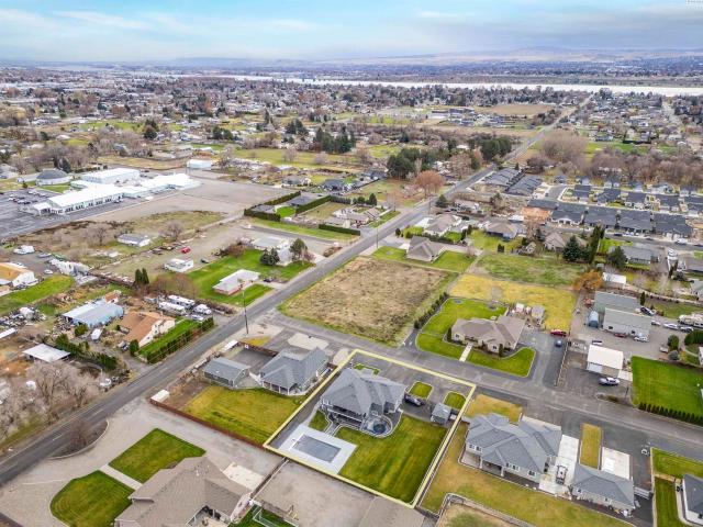 5221 W Richardson Road, Pasco, US, WA