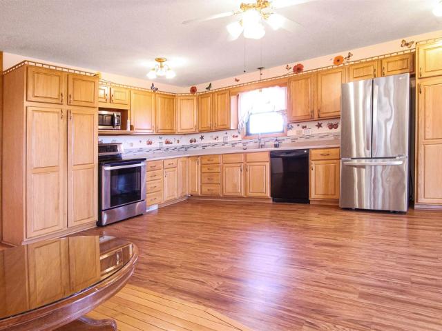 5222 Highway 135, Otterville, MO