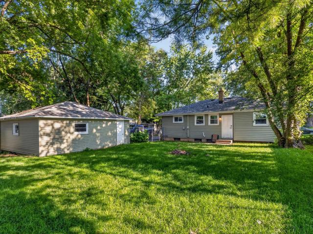 5222 W Hemlock Rd