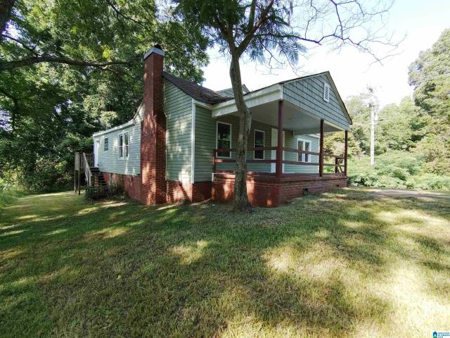 5223 Loop Road
