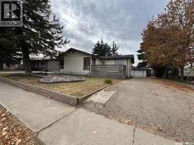 522 1St Street E, Lafleche, SK, S0H 2K0 house for sale List.