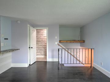 522 Calhoun Place