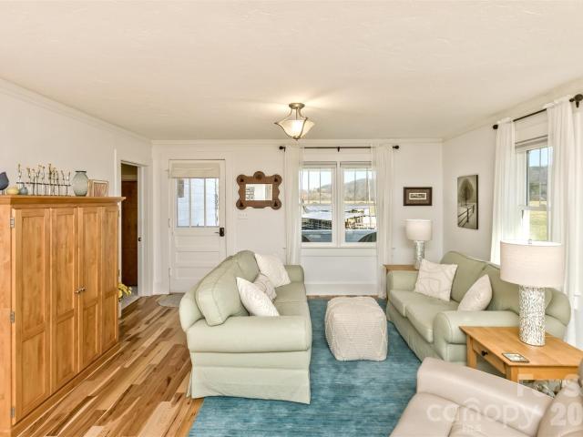 522 Calvert Road