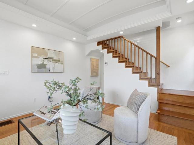 522 Carlos Avenue