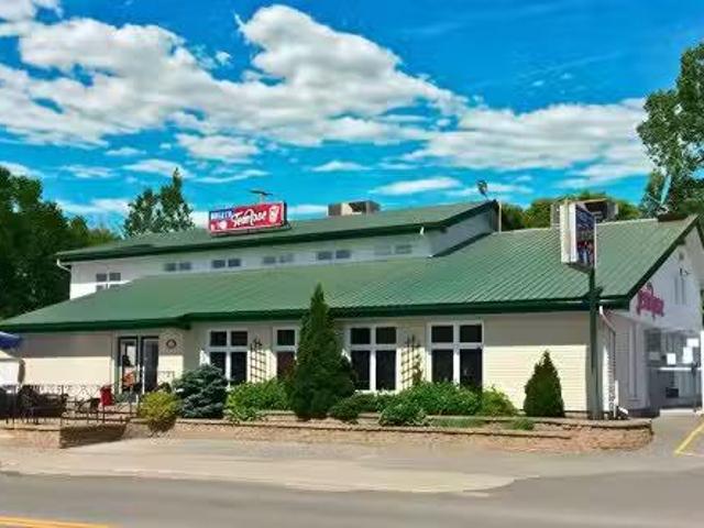522 Ch. Kipawa, Témiscaming, QC, J0Z 3R0 commercial for sale.